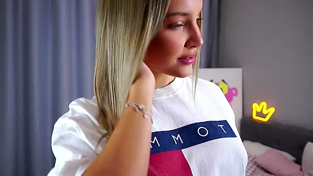 AftonConnett online show from October 28, 1:11 am