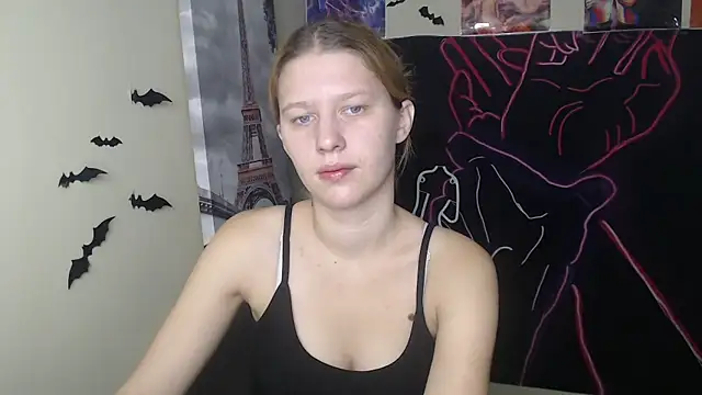 StellaCRL online show from November 12, 7:28 am