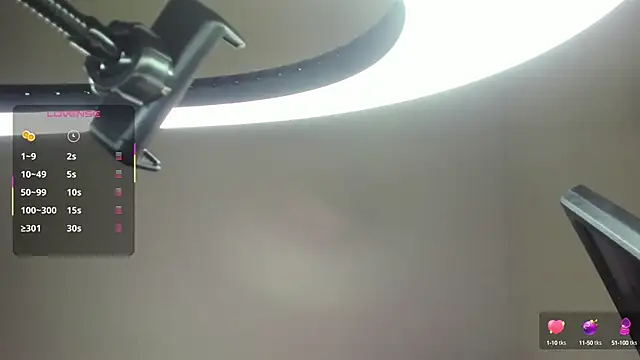 Snapshot of Julie_Markk chatting on September 25, 8:17 pm Julie Markk online show from September 25, 8:17 pm