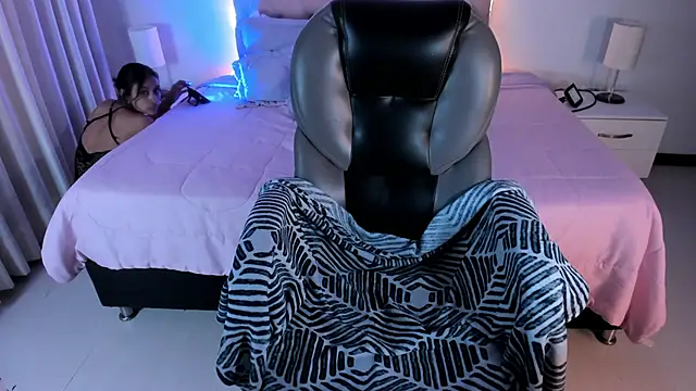 Kat cute  online show from September 11, 3:29 am