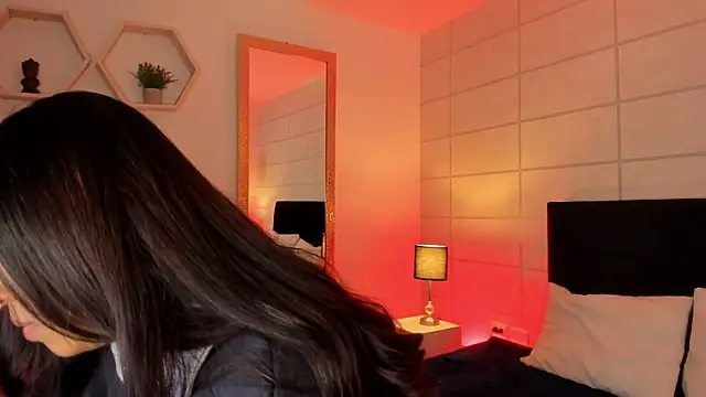 Christine Laam online show from November 3, 12:09 pm