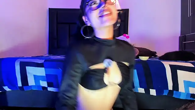 GiselleBlare online show from September 26, 6:33 am