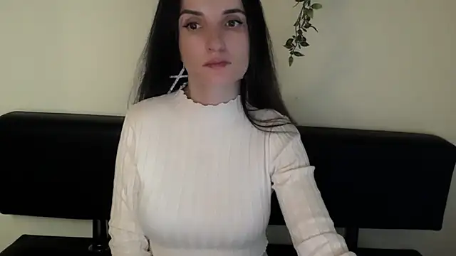 LaimaV  online show from April 5, 9:47 pm