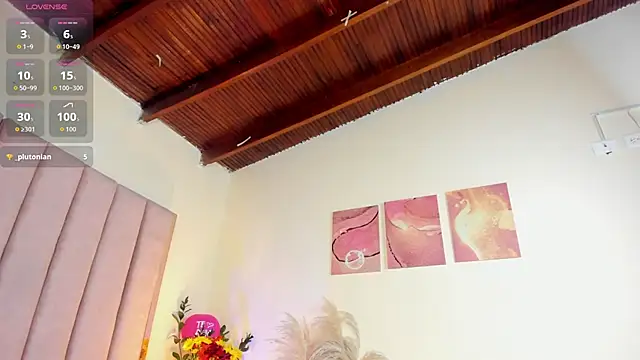 Snapshot of Milan_ebony chatting on October 28, 12:55 pm Milan ebony online show from October 28, 12:55 pm