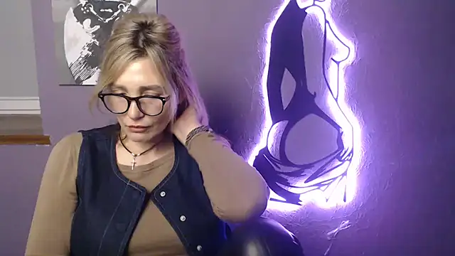  sexy lady online show from January 14, 2:44 pm