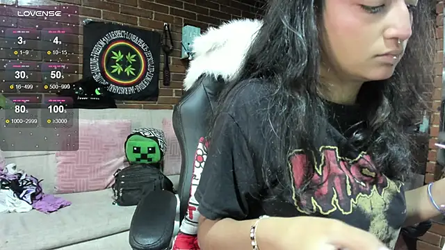 meow mota online show from October 23, 9:10 pm