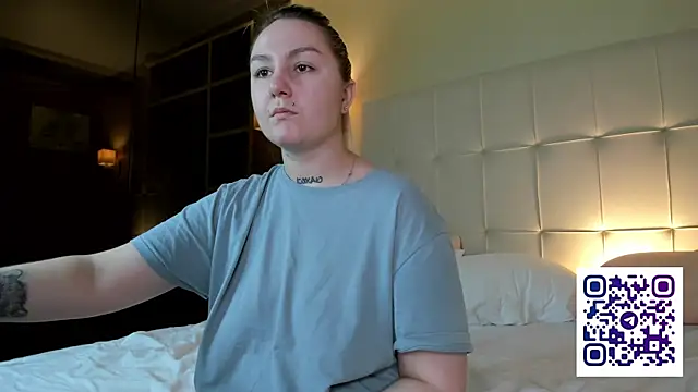 Snapshot of Debbie_Taylor chatting on October 7, 4:22 pm Debbie Taylor online show from October 7, 4:22 pm