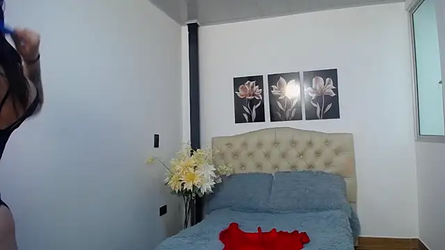 lily f00x online show from February 26, 12:59 pm