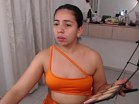 anngela01 online show from March 28, 1:49 am