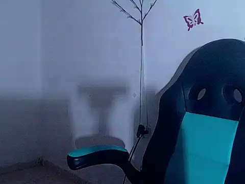 PAU GOOMEZ 0809 online show from November 19, 8:09 pm