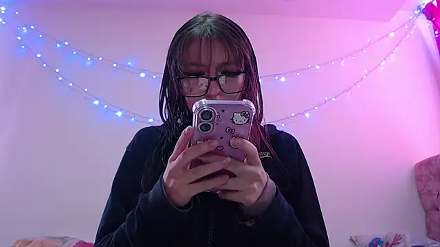 Aurora blossom   online show from January 13, 6:23 pm