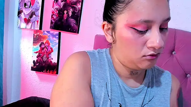 Mila nixon02 online show from March 23, 4:13 pm