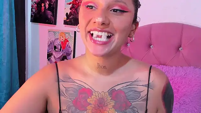 Snapshot of Mila_nixon02 chatting on October 8, 4:55 pm Mila nixon02 online show from October 8, 4:55 pm