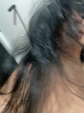 Snapshot of Evelyn___Sweet chatting on September 15, 9:22 pm Evelyn   Sweet online show from September 15, 9:22 pm