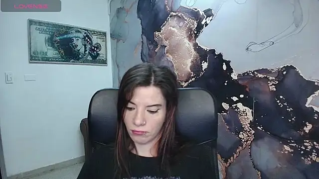 Snapshot of DanaaRey chatting on September 18, 11:20 am DanaaRey online show from September 18, 11:20 am