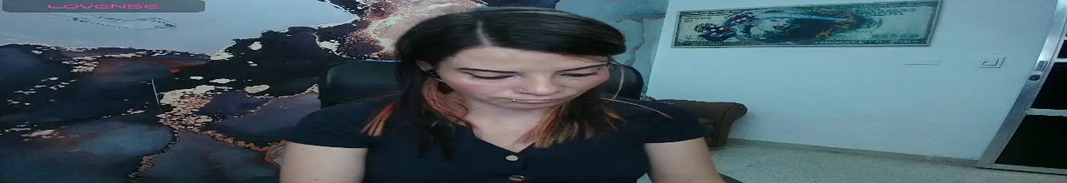 Snapshot of DanaaRey chatting on October 7, 5:28 pm DanaaRey online show from October 7, 5:28 pm