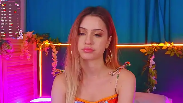 AlinaWalters online show from November 15, 8:43 pm