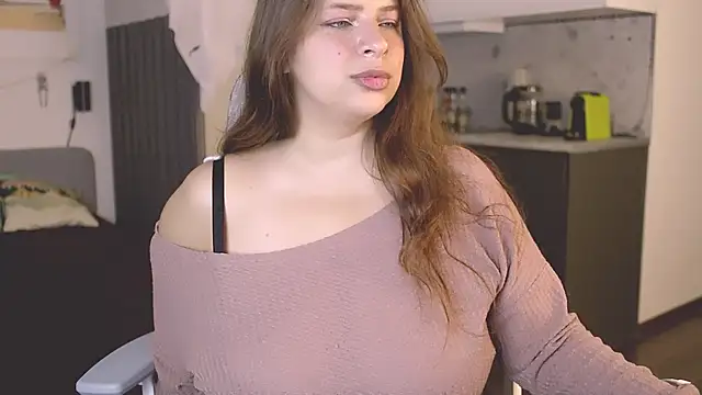 Snapshot of mayaik chatting on November 1, 9:52 pm mayaik online show from November 1, 9:52 pm