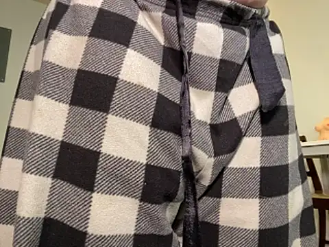 Snapshot of Kittyymaze1 chatting on October 22, 1:49 pm Kittyymaze1 online show from October 22, 1:49 pm