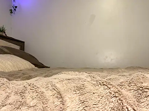 Snapshot of Kittyymaze1 chatting on October 29, 5:26 pm Kittyymaze1 online show from October 29, 5:26 pm