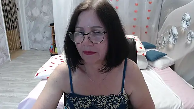 OlgaHottie online show from May 15, 11:51 pm