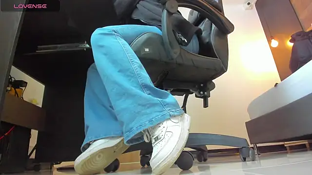 alma fenix online show from September 30, 12:22 pm