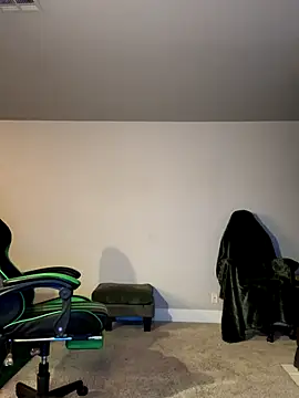 Snapshot of RainFallzxxz chatting on November 1, 11:47 am RainFallzxxz online show from November 1, 11:47 am