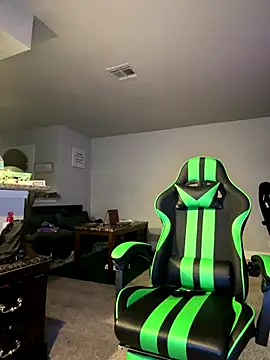 Snapshot of RainFallzxxz chatting on September 22, 10:14 am RainFallzxxz online show from September 22, 10:14 am