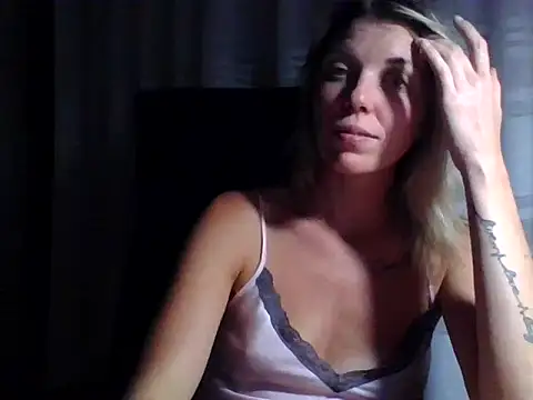 Snapshot of VelvetLove287 chatting on September 20, 8:29 pm VelvetLove287 online show from September 20, 8:29 pm