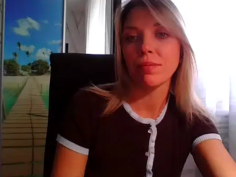 Snapshot of VelvetLove287 chatting on September 28, 7:36 am VelvetLove287 online show from September 28, 7:36 am