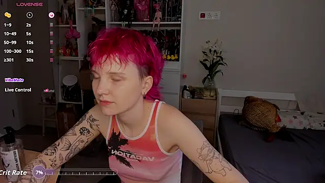 School Love online show from December 21, 7:12 am