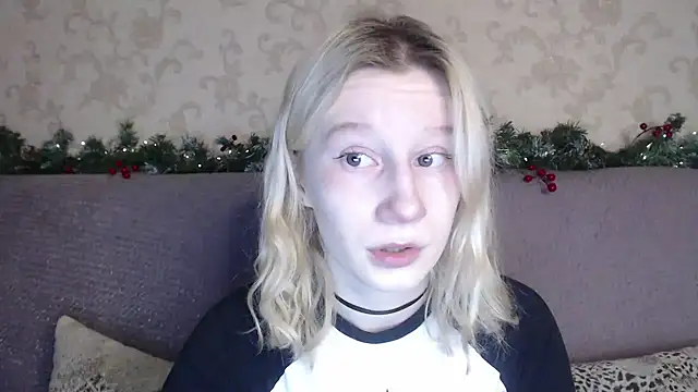 EnigmaSee online show from December 23, 2:04 am