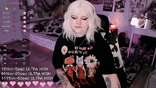 Snapshot of noori__hope chatting on October 25, 9:10 pm noori  hope online show from October 25, 9:10 pm