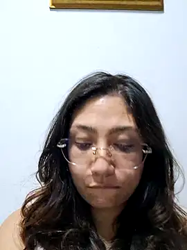 Mia Ruiz online show from October 31, 2:24 am