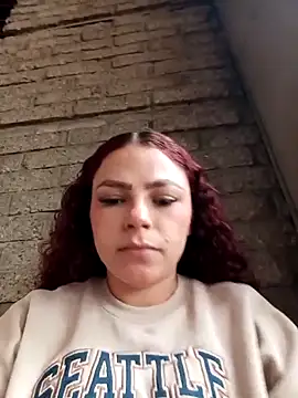 Mommy-Hot online show from February 8, 6:11 pm