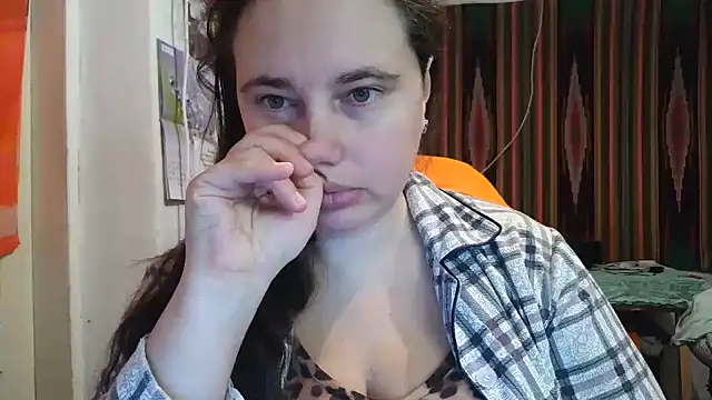 Cora Maro online show from October 19, 9:28 pm