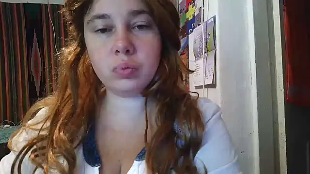 Cora Maro online show from September 20, 10:30 pm