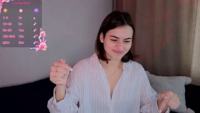 AmiCumOn online show from October 2, 7:13 am