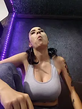 Snapshot of pleasure_of_life chatting on October 23, 10:27 pm pleasure of life online show from October 23, 10:27 pm