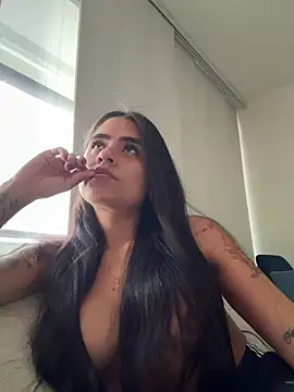 penelopesexx online show from February 26, 4:39 pm