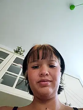 Snapshot of LorenRosse chatting on October 10, 4:28 am LorenRosse online show from October 10, 4:28 am