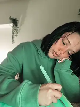 LorenRosse online show from March 17, 11:42 pm