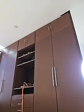 Sthef Castle online show from December 4, 3:46 pm