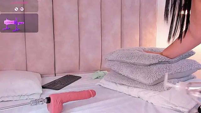 Snapshot of Julieta_Jane chatting on September 22, 4:11 am Julieta Jane online show from September 22, 4:11 am