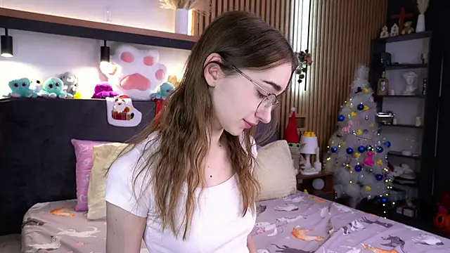 PollyBeev online show from November 29, 8:07 am