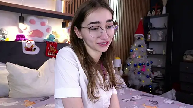 PollyBeev online show from November 28, 8:06 am