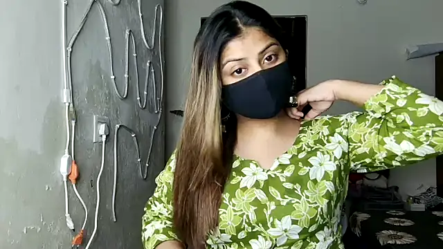 Hoty-Shivangi online show from June 16, 2:51 pm