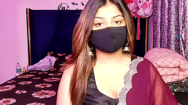 Hoty-Shivangi online show from June 24, 8:19 pm