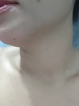 girldam95 online show from December 16, 7:36 am