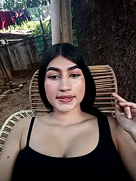 Julix A online show from February 27, 9:36 pm